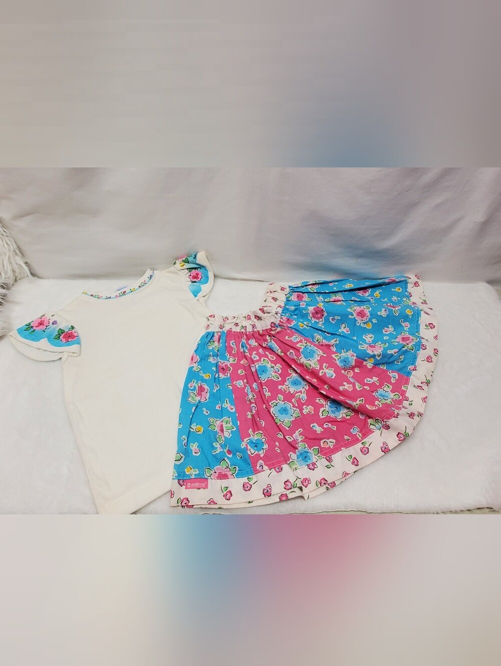 Nwot 1980s OshKosh B'gosh White Ruffle Sleeve Top with Blue & Pink Floral Skirt